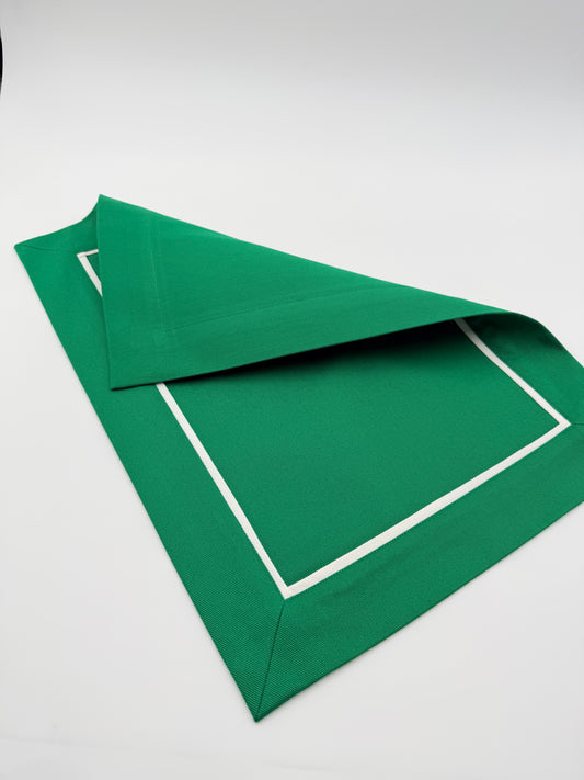The green classic placemat