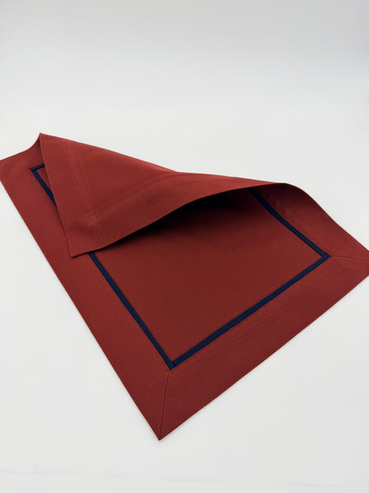 Bordô classic placemat.