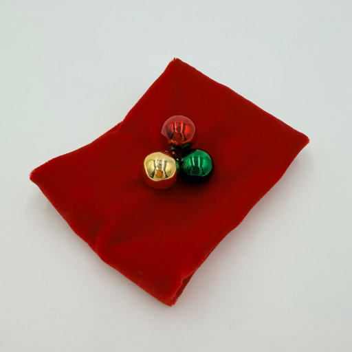 Ball ornament napkin ring