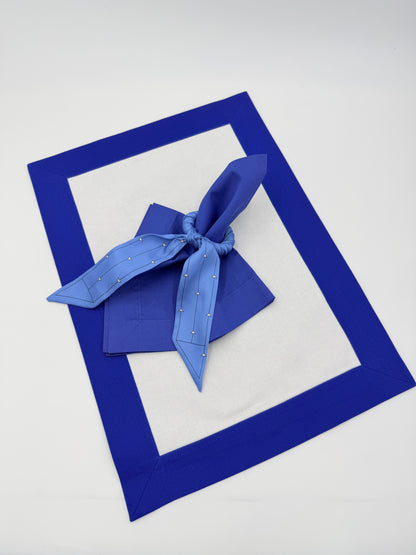 Royal blue napkins