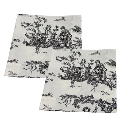 B&W toile napkins.