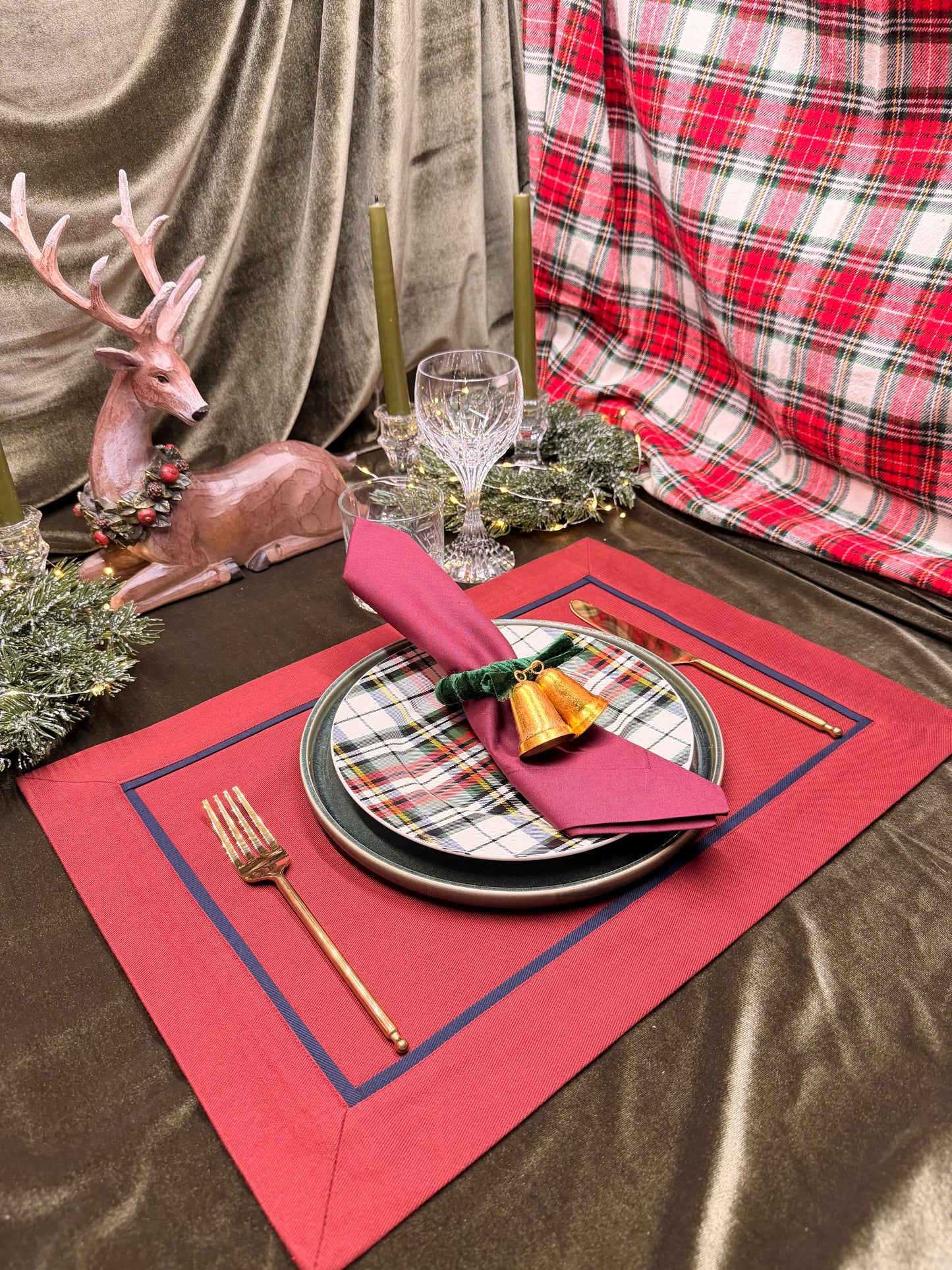 Bordô classic placemat.