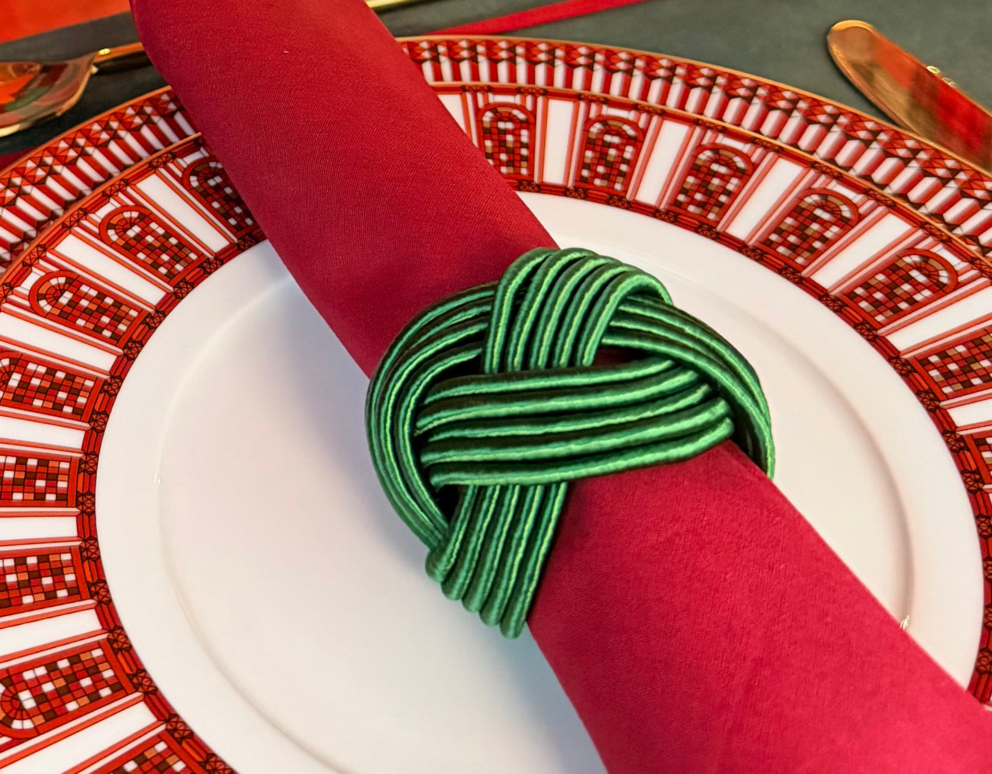 Classic silk napkin ring light green