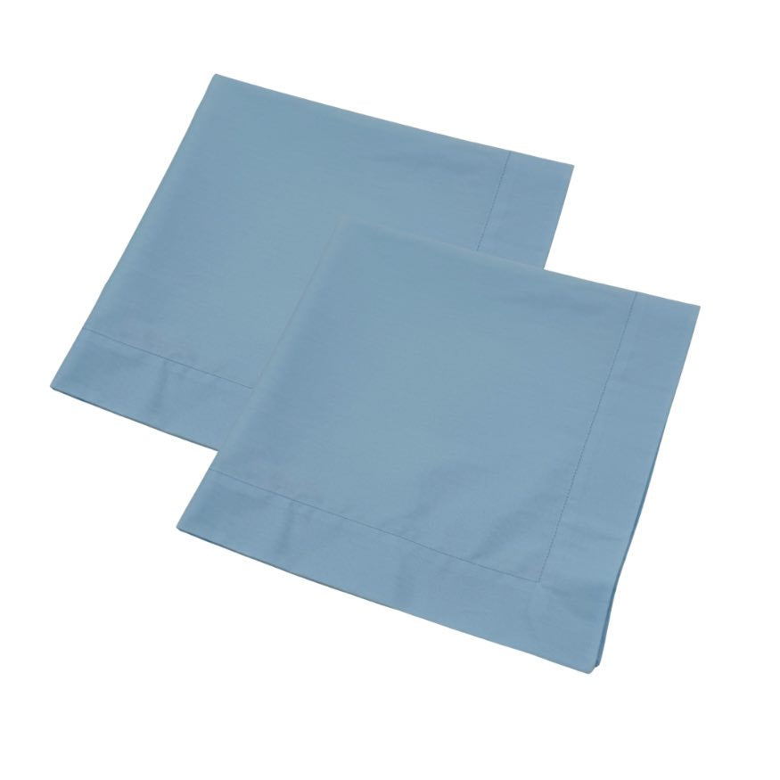 The Sky blue napkins.