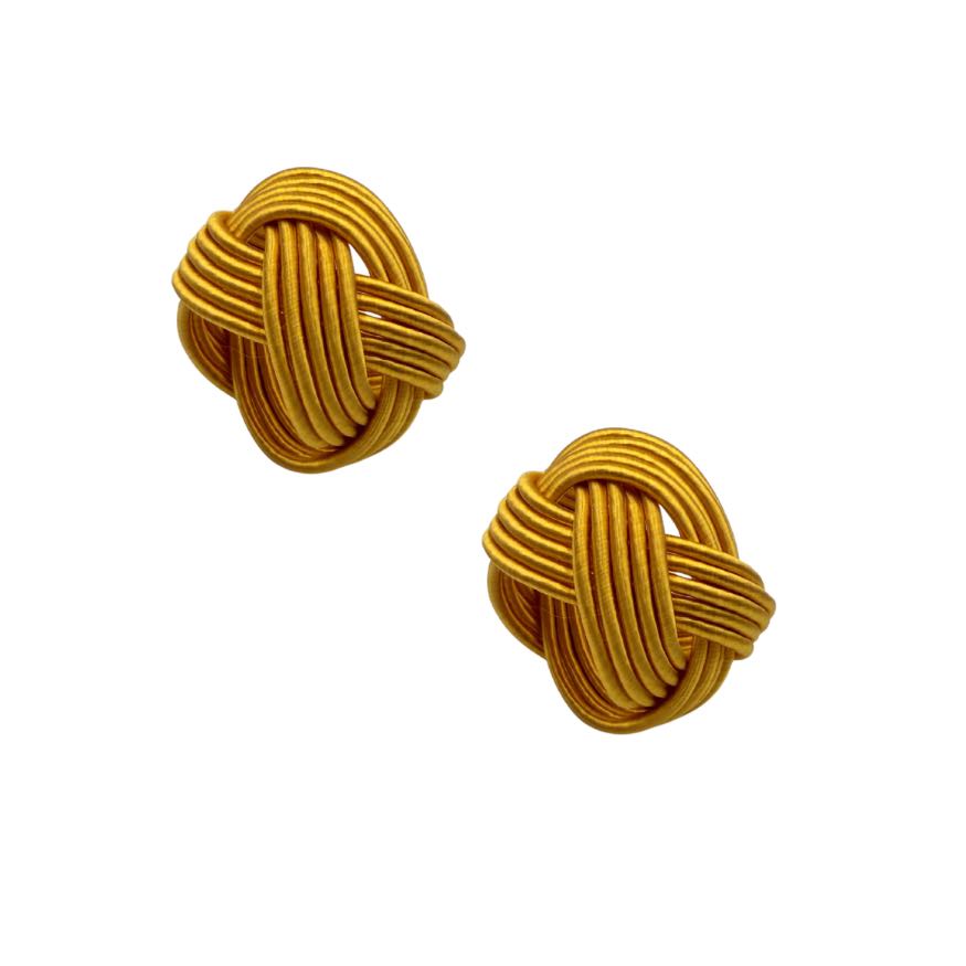 The silk napkin ring.