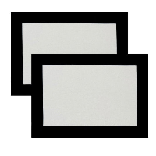 The box B&W placemats.