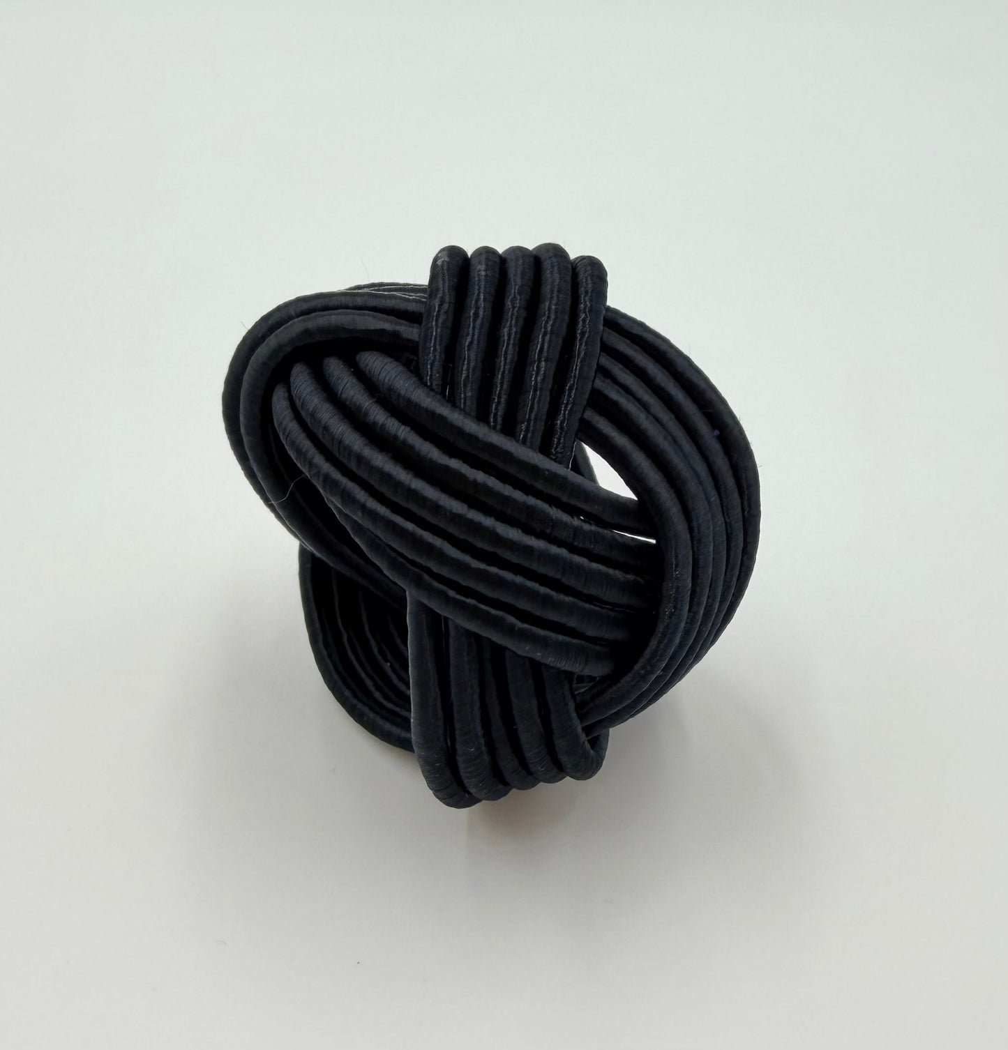 Classic silk napkin ring black
