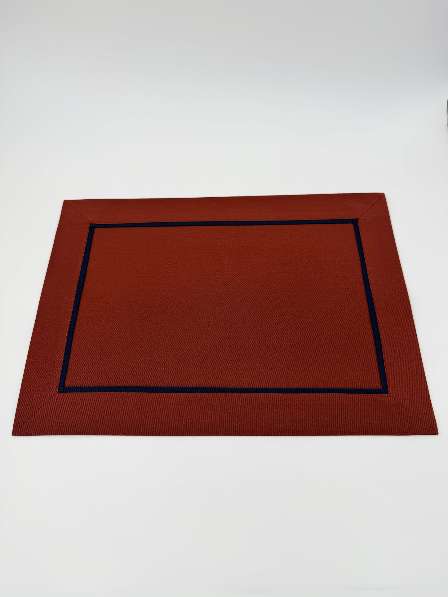 Bordô classic placemat.