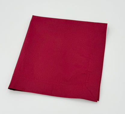 Light burgundy napkins.