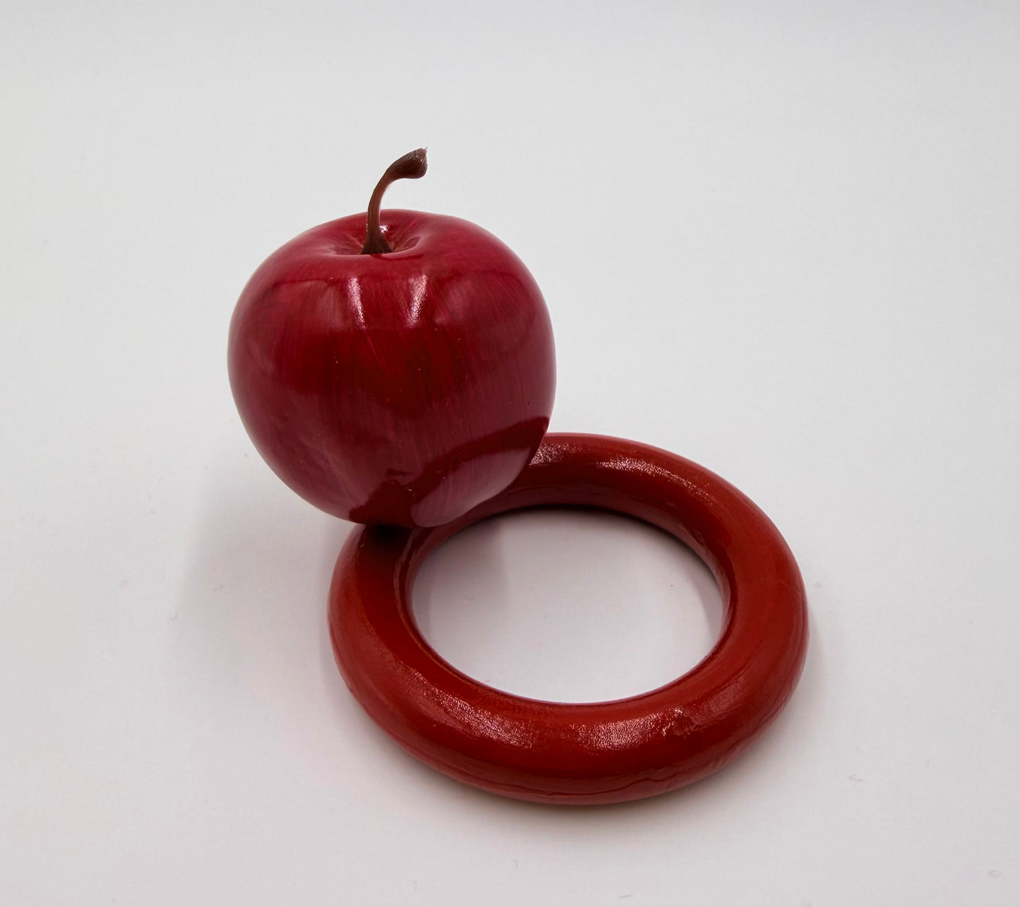 Apple napkin ring