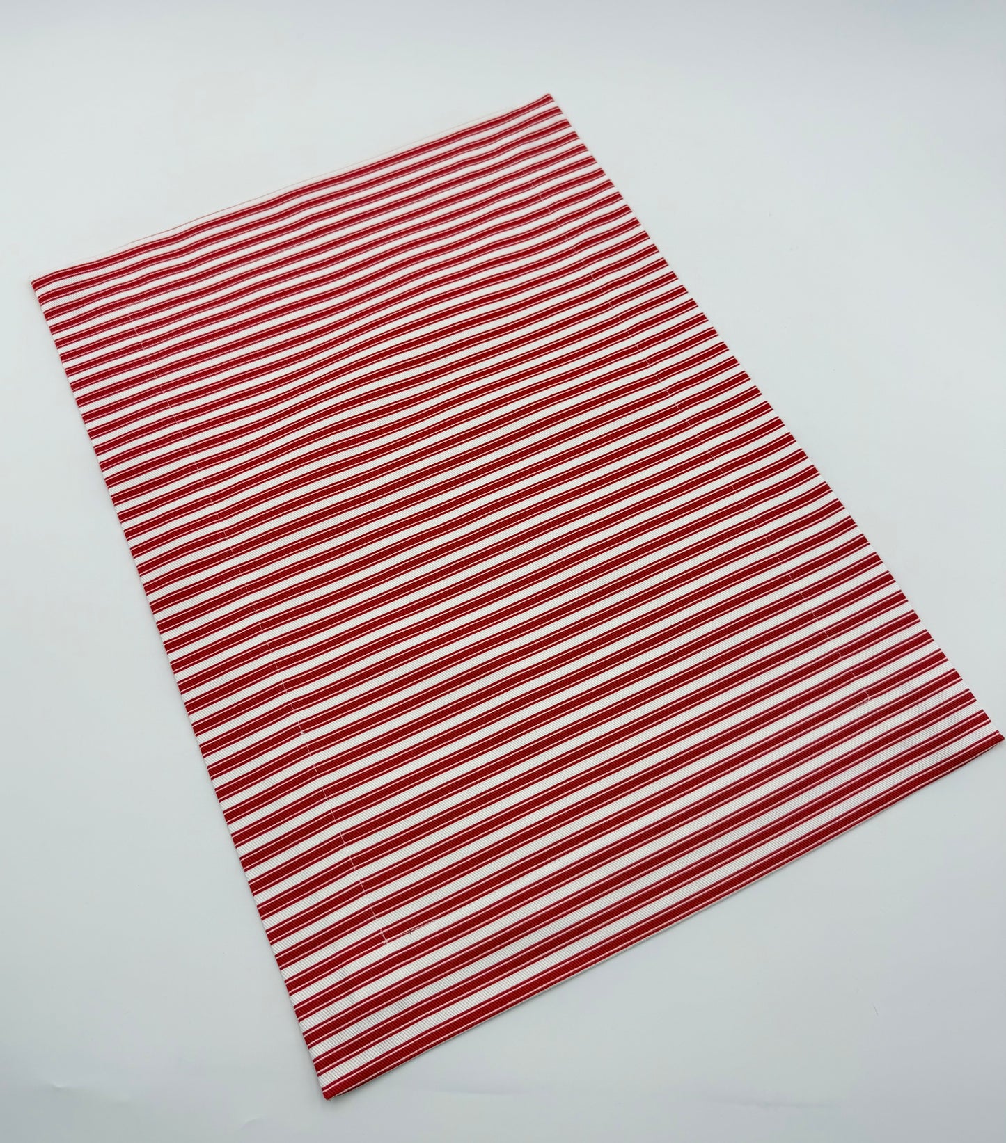 The stiped box placemat