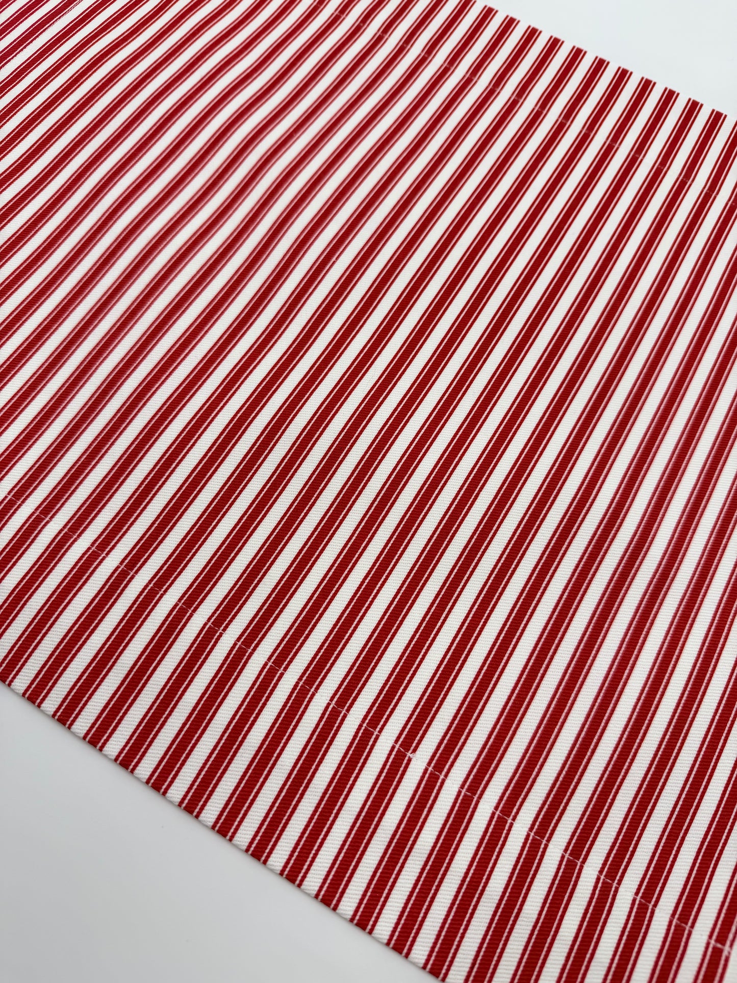 The stiped box placemat