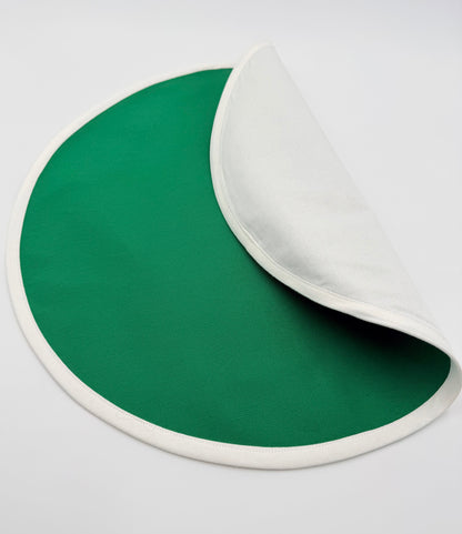 Green round placemat