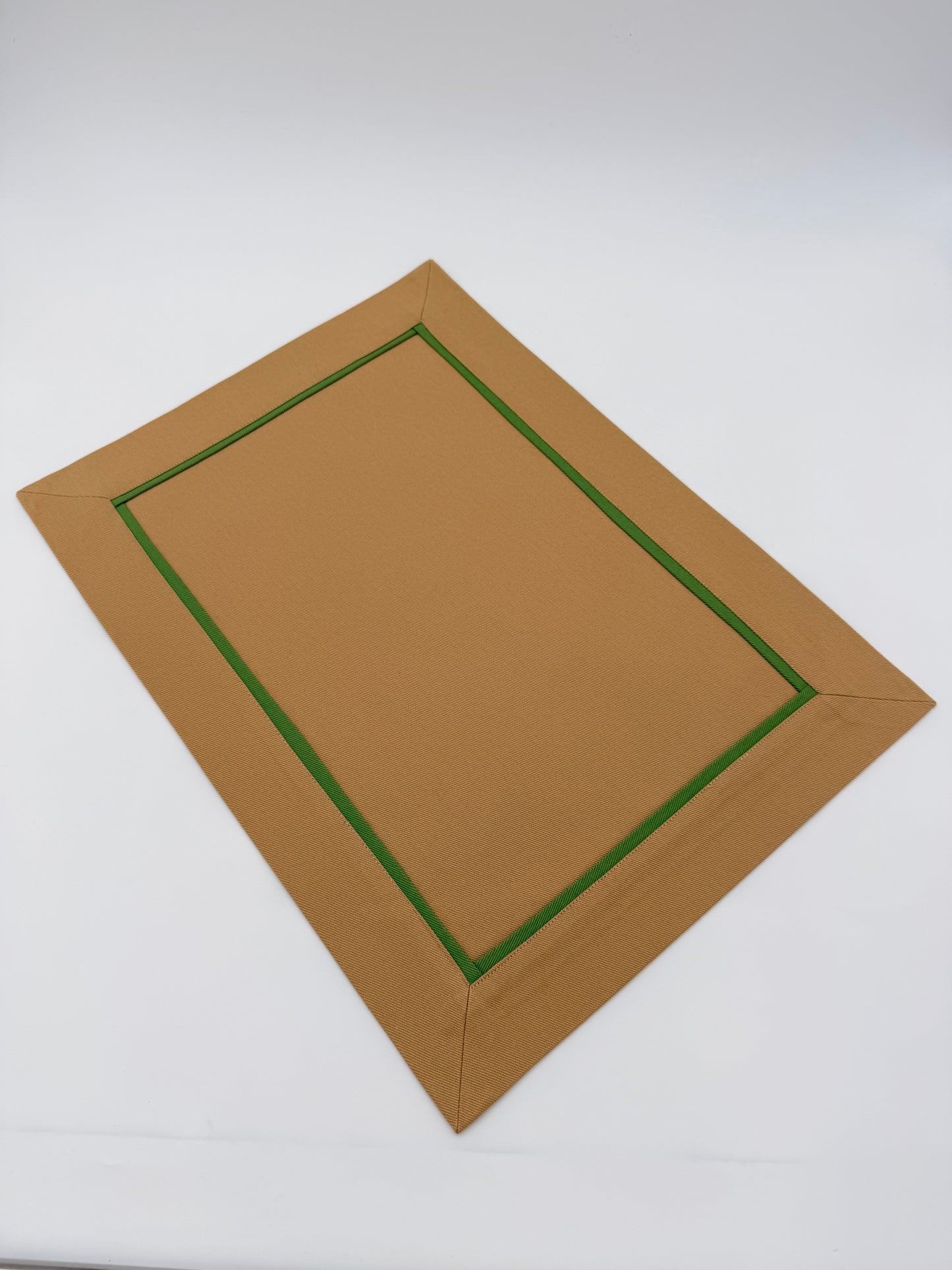 The pinecones placemats