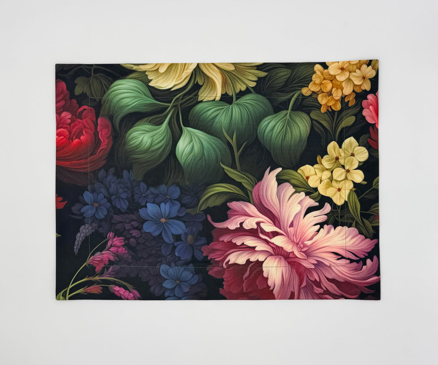 Midnight flowers placemats