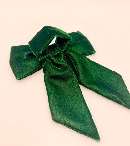 Green velvet napkin ring